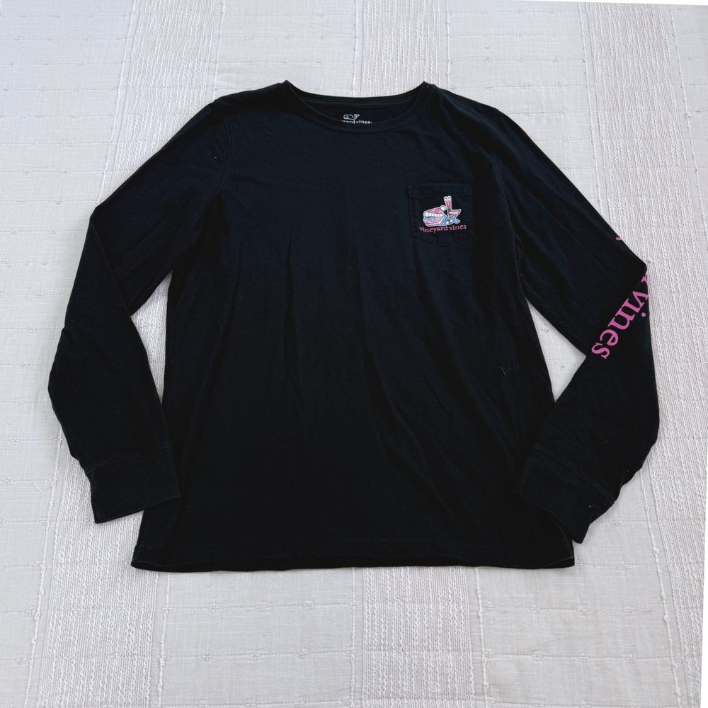 Vineyard Vines Long Sleeve Shirt Womens M Black Ski Whale Graphic Pocket T